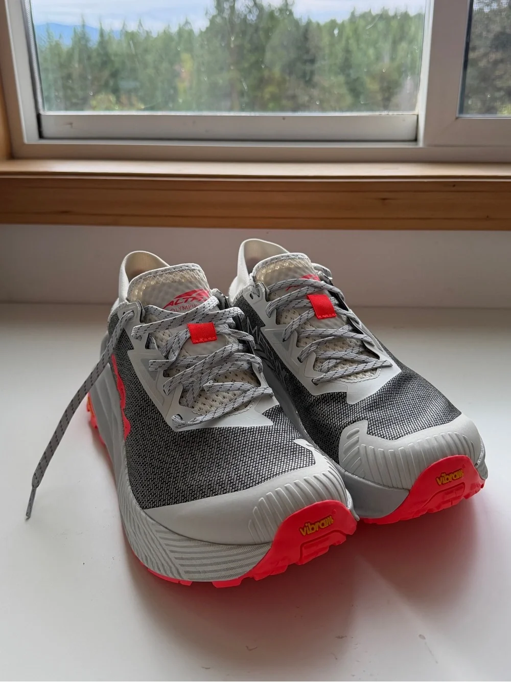 Altra Men's Gray and Coral Trail Running Shoes Olympus 275